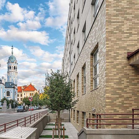 Main City Center - Luxury - Free Parking - City View Bratislava Exterior photo